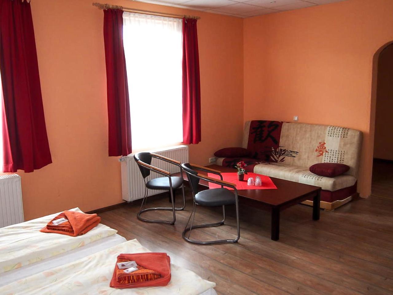 Pension Haus Saarland 오버호프 외부 사진
